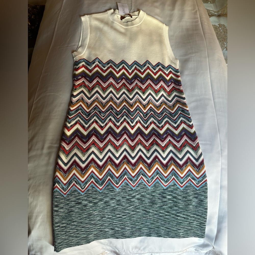 Size 40 Missoni knit dress with tags never been worn
